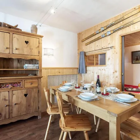 Apartment Grand Roc - Val Claret-1 By Interhome